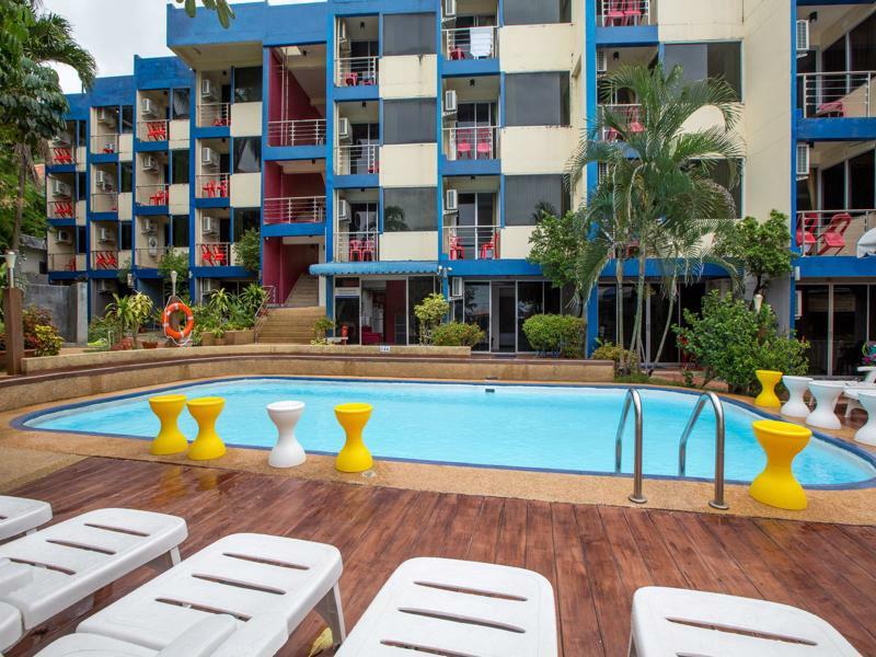 Porterhouse Beach Hotel Patong Luaran gambar
